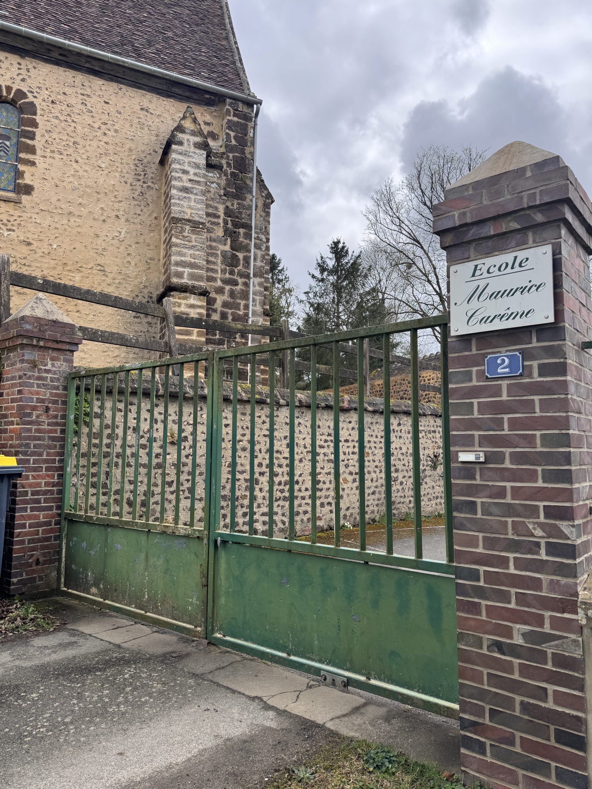 Portail avant travaux